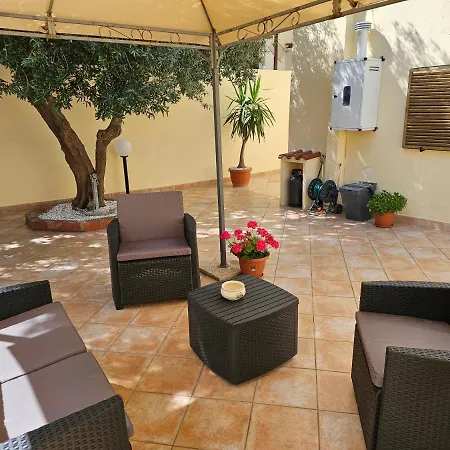 Valery House Apartament *