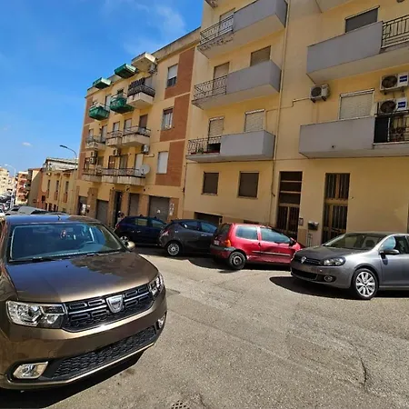 Valery House Apartament *